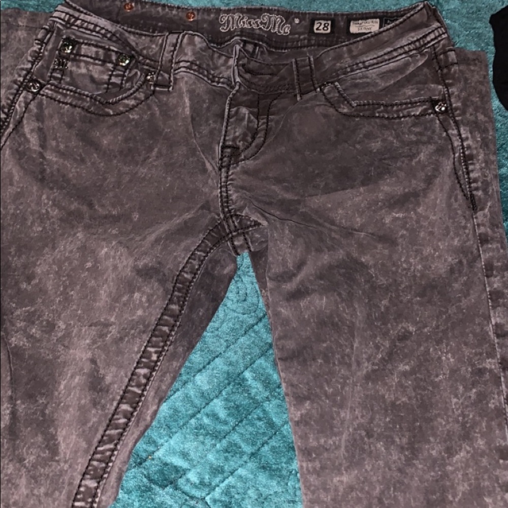 New with out tag miss me jeans size 28!!